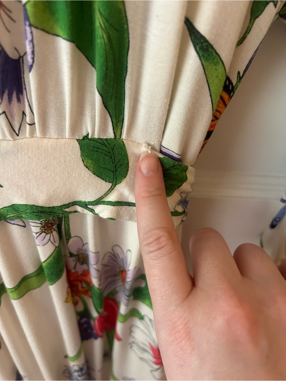 Soma Cream Floral Wrap Robe with Multicolor Blooms - Picture 12 of 14